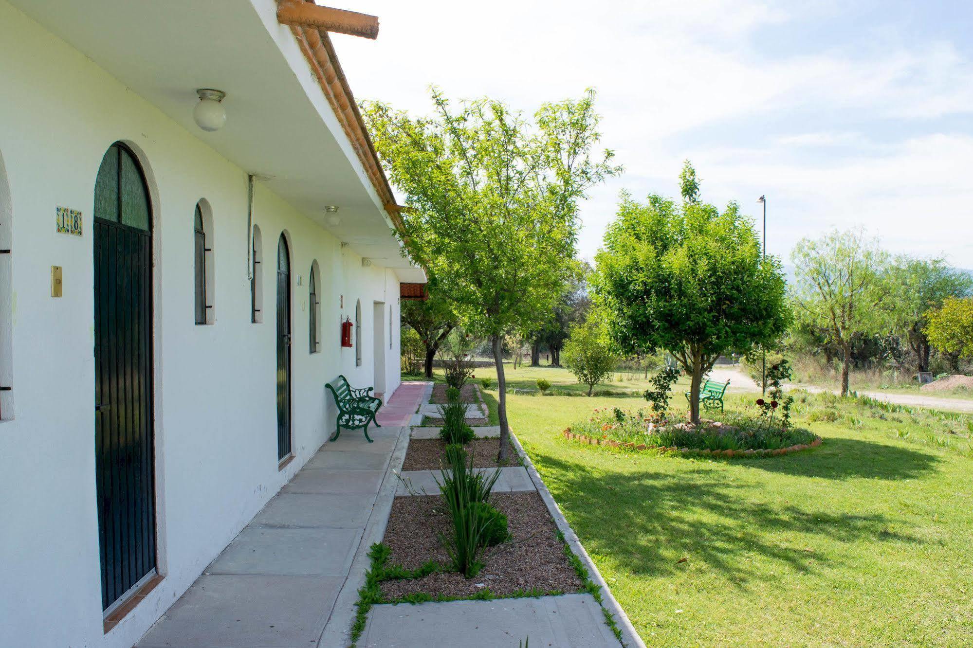 Hotel RV Park San Ramón San Miguel de Allende Buitenkant foto